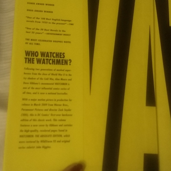 Watchmen graphic novel hardcover (2008) - Picture 3 of 5